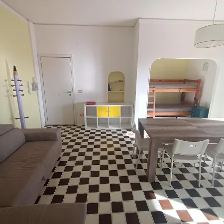 Casa Vista Mare Apartment *